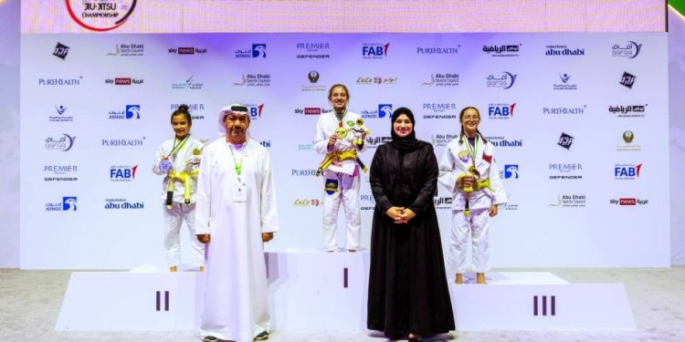 الشارقة وكازاخستان يتصدران «عالمية أبوظبي لمحترفي الجوجيتسو»