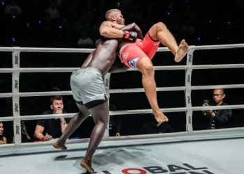 مفاجأة .. ماليخين يخسر أمام عمر كين