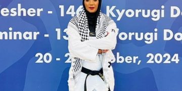 سماح .. أول فلسطينية تحصل على شارة التحكيم الدولي للتايكوندو