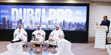 800 رياضي يشاركون فى بطولة “دبي برو” الدولية لبناء الأجسام