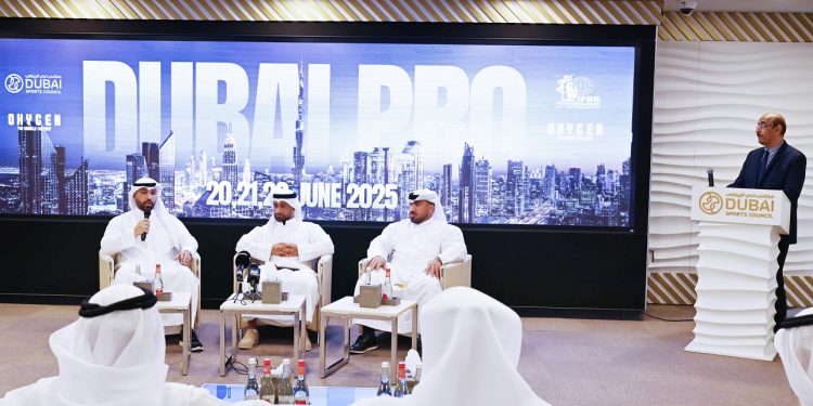 800 رياضي يشاركون فى بطولة “دبي برو” الدولية لبناء الأجسام