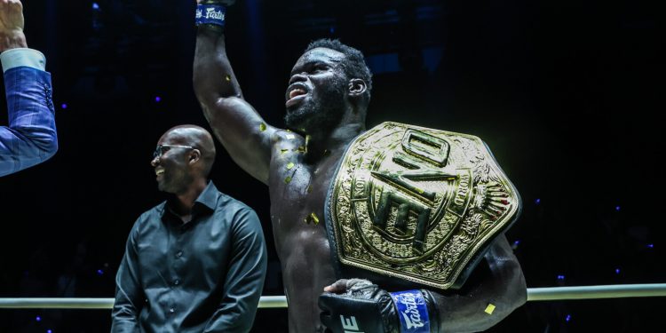 عمر كاين يتحدي ماليخين .. ويتعهد بإنتزاع اللقب منه