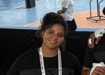 ملك المصرية بطلة ذهبية فى المصارعة المدرسية