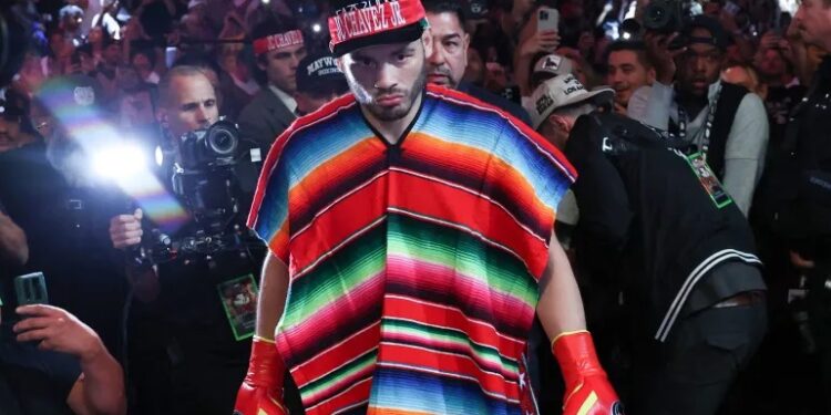 سجن ملاكم مكسيكي لتورطه  فى علاقات مشبوهة مع عصابات المخدرات