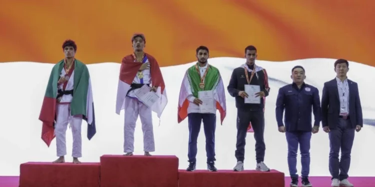 4 ميداليات للإمارات فى بطولة آسيا للفنون القتالية المختلطة