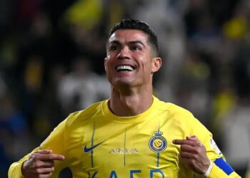 كريستيانو رونالدو ينضم إلى عالم الفنون القتالية المختلطة