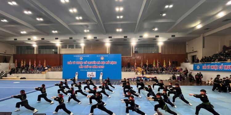 1200 من أساتذة وطلاب فنون الدفاع عن النفس شاركوا في بطولة هانوي للفنون القتالية