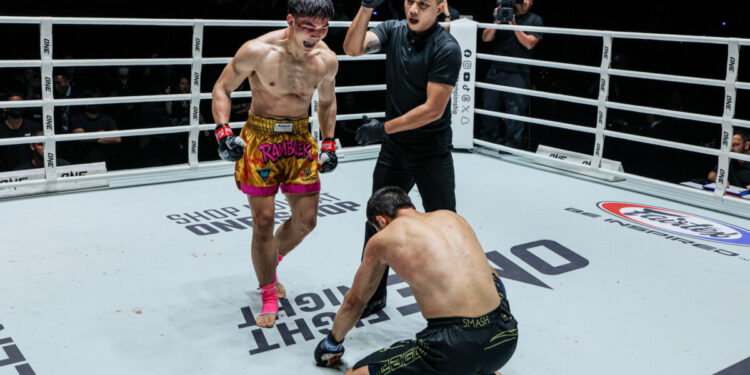 رامبوليك يطلب نزال نبيل عنان على حزام المواي تاي