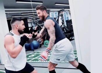 راموس يتدرب مع توبوريا فنون القتال المختلط