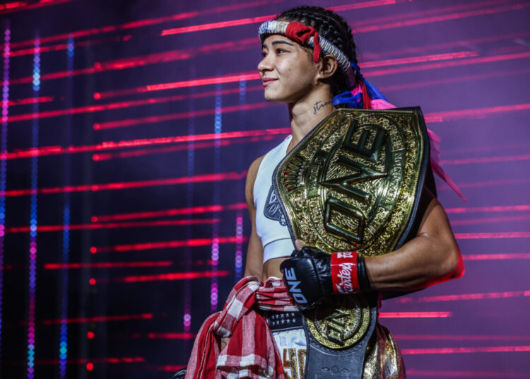 مواجهة ملحمية بين بطلة المواي تاي ضد بطلة الكيك بوكسينج يوم 14 مارس