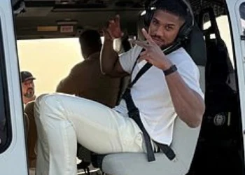 جوشوا يشتري شقة فى سلطنة عمان بـ1.2 مليون إسترليني