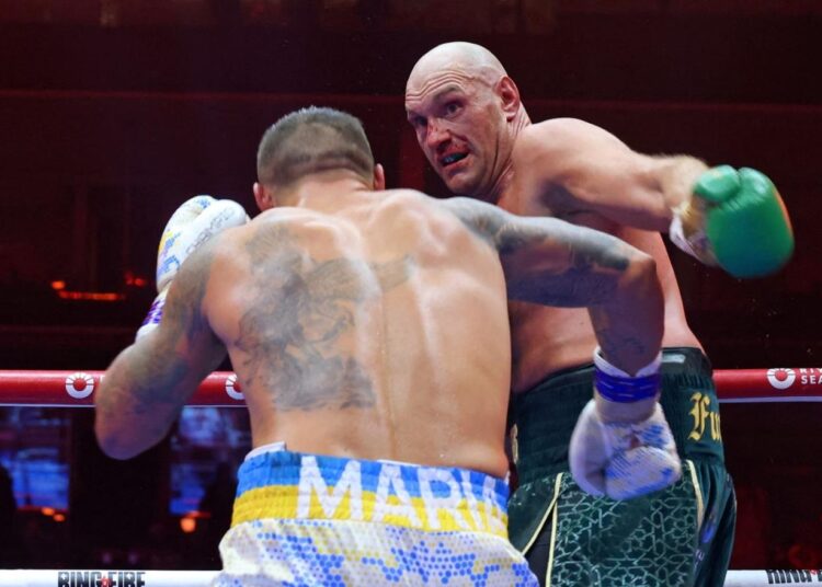 تايسون فيوري يثير الجدل مجددا حول موعد إعتزاله