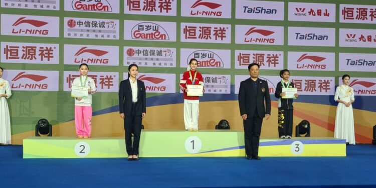 المصرية جوري تفوز بذهبية العالم لناشئات الووشو كونغ فو