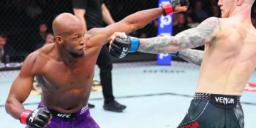 لقاء “فينوم” بيج مع سام باترسون في  UFC لندن من أسوأ نزالات العام