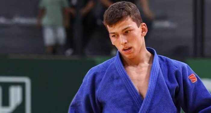 الروسي أربوزوف  يهزم بطل العالم .. ويفوز بذهبية أوروبا للجودو