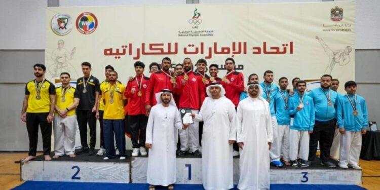 الشارقة وشباب الأهلي أبطال دوري كاراتيه الإمارات